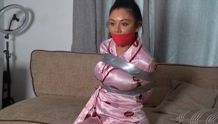 3079 Alicia in Pyjamas Tape Up