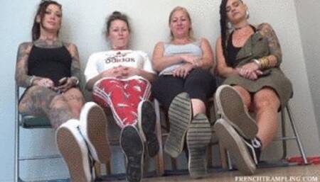 2243 Sneakers worship with Noemie Lysa Jina Ozzora