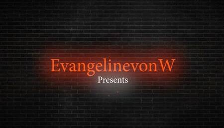 Oral Service while Masturbating in Pantyhose