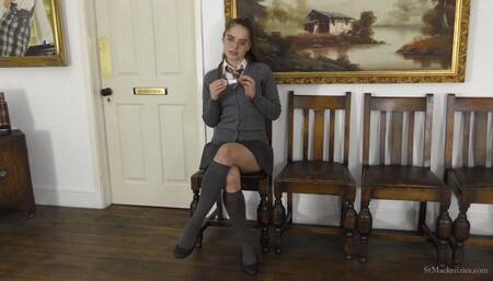 Pretty Lola Is Annoyed When You Cannot Cum Fast