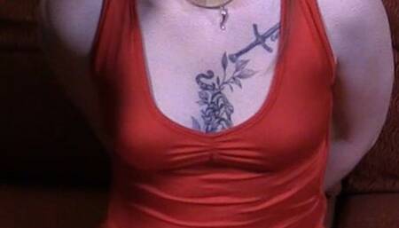 London Roped in Red WMV