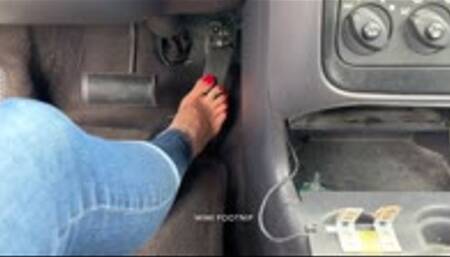 1999 Chrysler Sebring Dry Pumping at the Junkyard