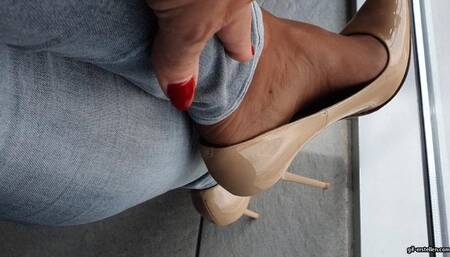 Shoe theft under Table and coffee in my shoe new wmv 1280x720