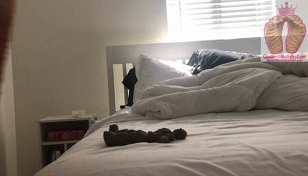 Tiny Man Big Butt Crush