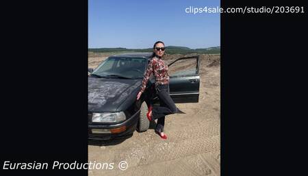 CustomVideo - 015B - Katya Hard revving Audi 90