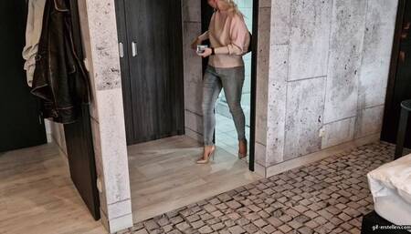 Burglar sniffs my pantyhose and bites my toes HD wmv 1920x1080