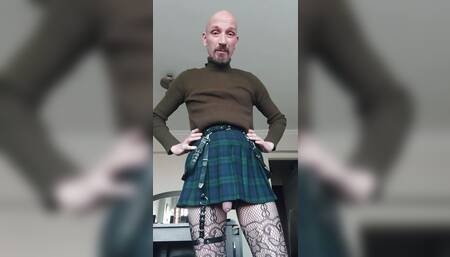 Slut Andrew Pardue going to a  bdsm party