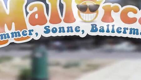 Amateur Cora Fucked by Extra Long Dildo