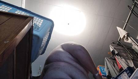 Big sexy pervert does laundry n strips shows off anus n lil dick