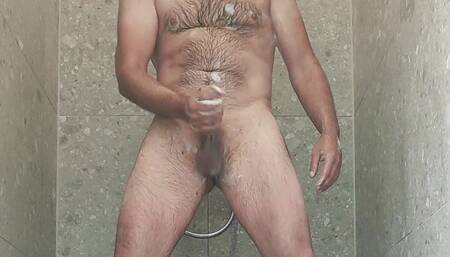 Big dick cumming in shower
