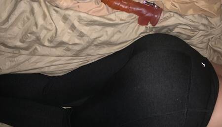 Masturbating Wearing My Cousin's Tight Yoga Pants