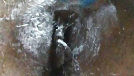 Today I removed my pussy's Hears and afterthat i im in romance then i inseart finger in my pussy then masterbating