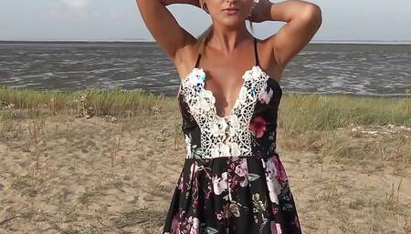 Lylou, beautiful blonde with big boobs, bangs an ultra-sexy man