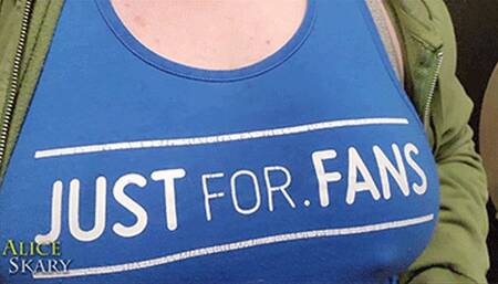 Peeing at the Hardware Store - Alice Skary Public Piss for Toilet Fetish Voyeur! - sd mp4