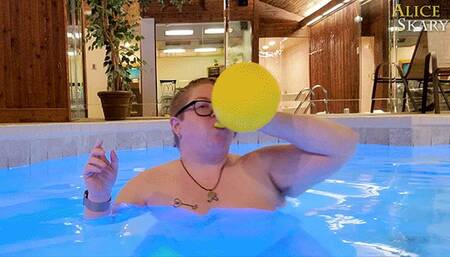 Blowing Up Balloons In The Buff - Alice Skary Naked in the Pool for Looner No Pop - hd wmv