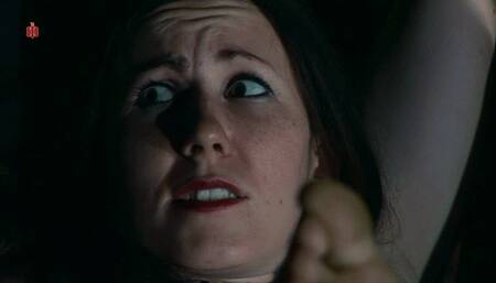 Clara – girl teached to control her bladder by special electro therapy