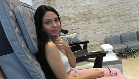 Pedicure Voyeur with Bianca Bangs - WMV (HD1080p)