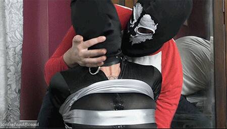 Kat in: Deep Trouble for Secret Operative Hard-Wrapped as Bargaining Chip Somewhere Within This Fair City! (HD)