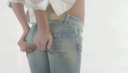 Small Boobed Blonde Hindi Shows Off Her Nice Ass And Lovely Snatch!