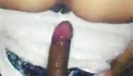 Fuck to very beautiful Desi Bhabi for first time