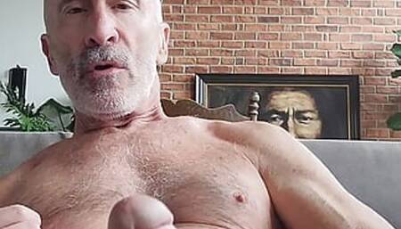 Daddy,s feeling fucking horny,he want,s you  boiz