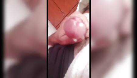 Horny old dads wnats to cum hard.