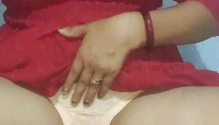 Anyone wana fuck my pussy. Puti chilayo sathi haru koi xa mero puti chikera malai khusi banaune