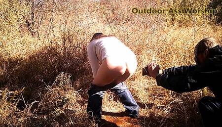 Outdoor Ass Worship 576p