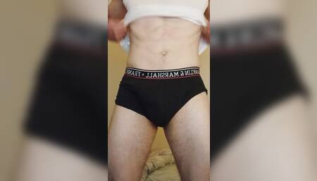 Stripping and cumming for you