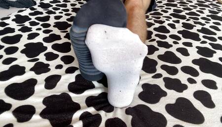 My feets come check white socks