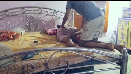 Dever bhabi ghapagap , achanak devar apni lund bhabi ki chut me dal di