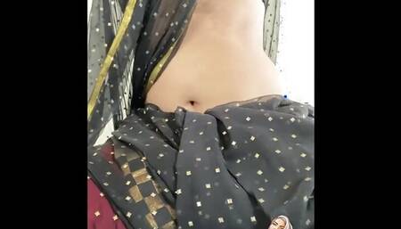 Black saree Cumshot