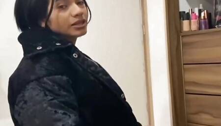 My Stepsister Arrives with a super short Skirt and wants to suck my dick while my stepmother is outside the room.