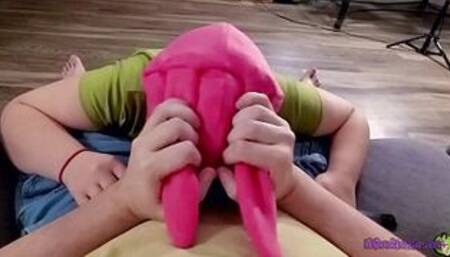 Louise and Gene are all grown up, and she's going to put her useless bro to work by interupting Gene's game time with a BJ and doggy