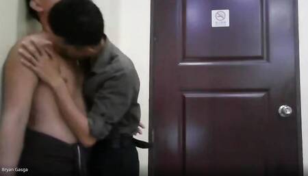 Blowjob A Stranger Teenguy In His Hotel Room (Amateur)