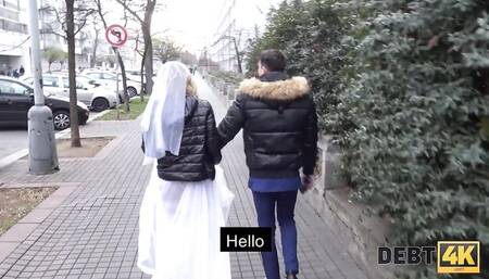 Energetic Maria Hurricane - blonde sex - Debt4k