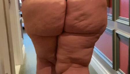 Room Fit for a Fat Queen