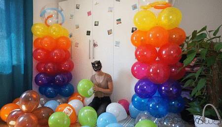 Foxys nail pops lots of advertisement balloons