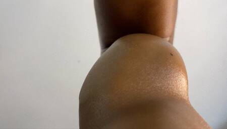 POW Bicep Flexing 01