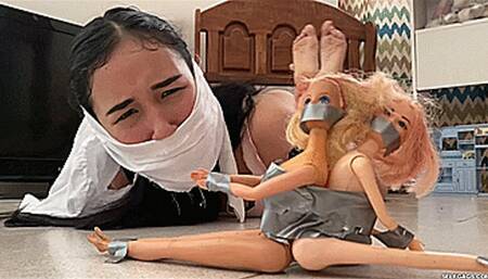 When Barbies Attack! (wmv)