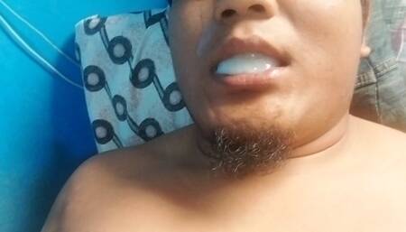 Chub cums then puts cum in eye, cums again then eats cum