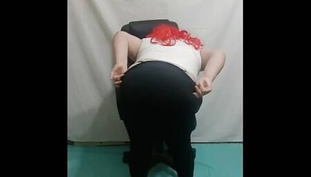 moving fat ass for you, streptease