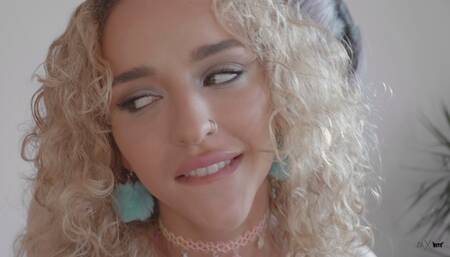 THREESOME WITH PETITE BABE GEISHA KYD (1st SHOOT)- ZIAxBITE