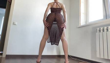 hot giantess teasing young ass