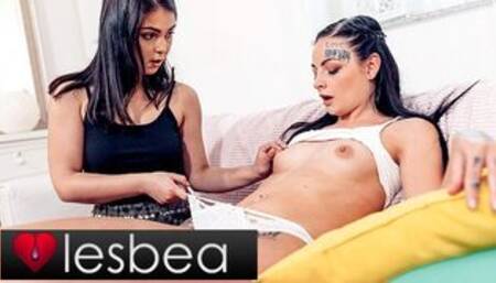 Dumped Sydney Love pussy eating orgasm with cute Ukrainian BFF