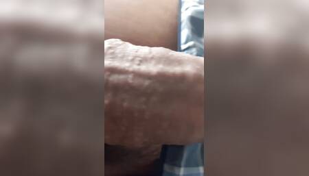 Close up male solo showing my dick