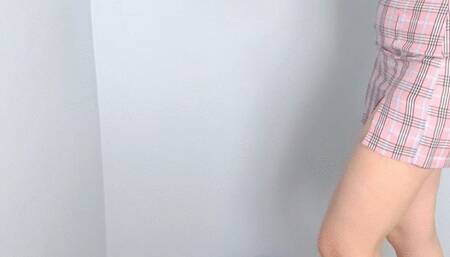 399 Sylvana make ball stomp and trampling on slade using diferents shoes