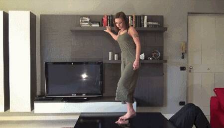 ELIZABETH - Footslave in the facebox - PART 1 - foot worship and mouth fucking with foot - REMASTERED