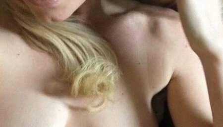 Ashleigh gets horny and has a quickie