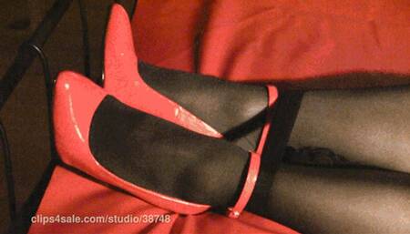 Nylon Encasement & Handjob (1080p)